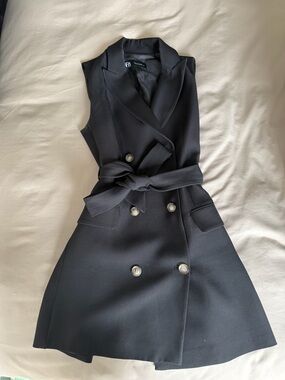 ZARA Sleeveless Black Double-Breasted Blazer Dress with Tie Belt